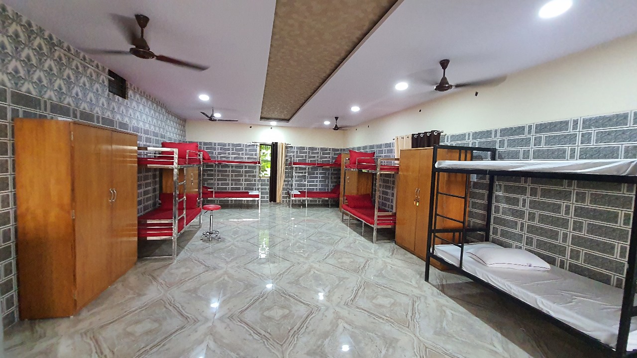 Finding Comfort and Community: The Perfect Dormitory Solution for Budget Travelers