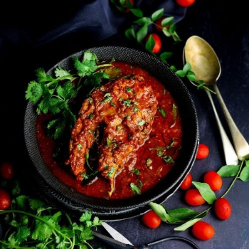 Embracing Tradition and Convenience: The Fish Curry that Bridges Generations | V 2 KITCHEN VEG NON VEG