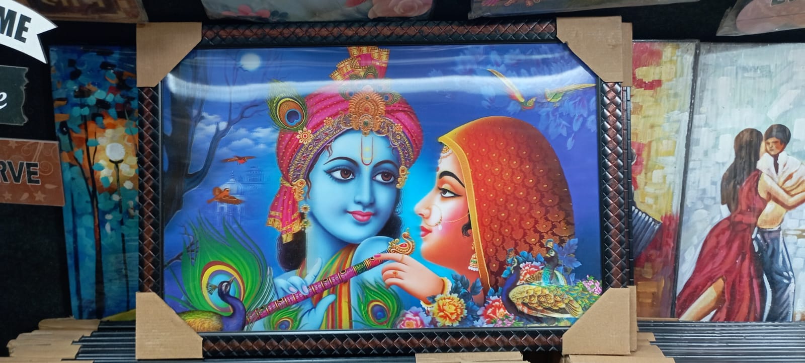 Explore the Best Gift Shop in Sadar Bazar Delhi