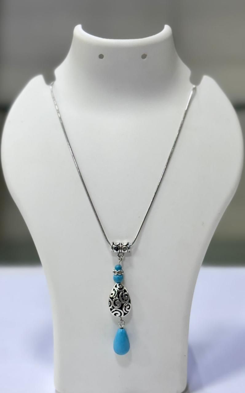 Unveiling the Benefits of Meghna Novelties' Neck Pieces