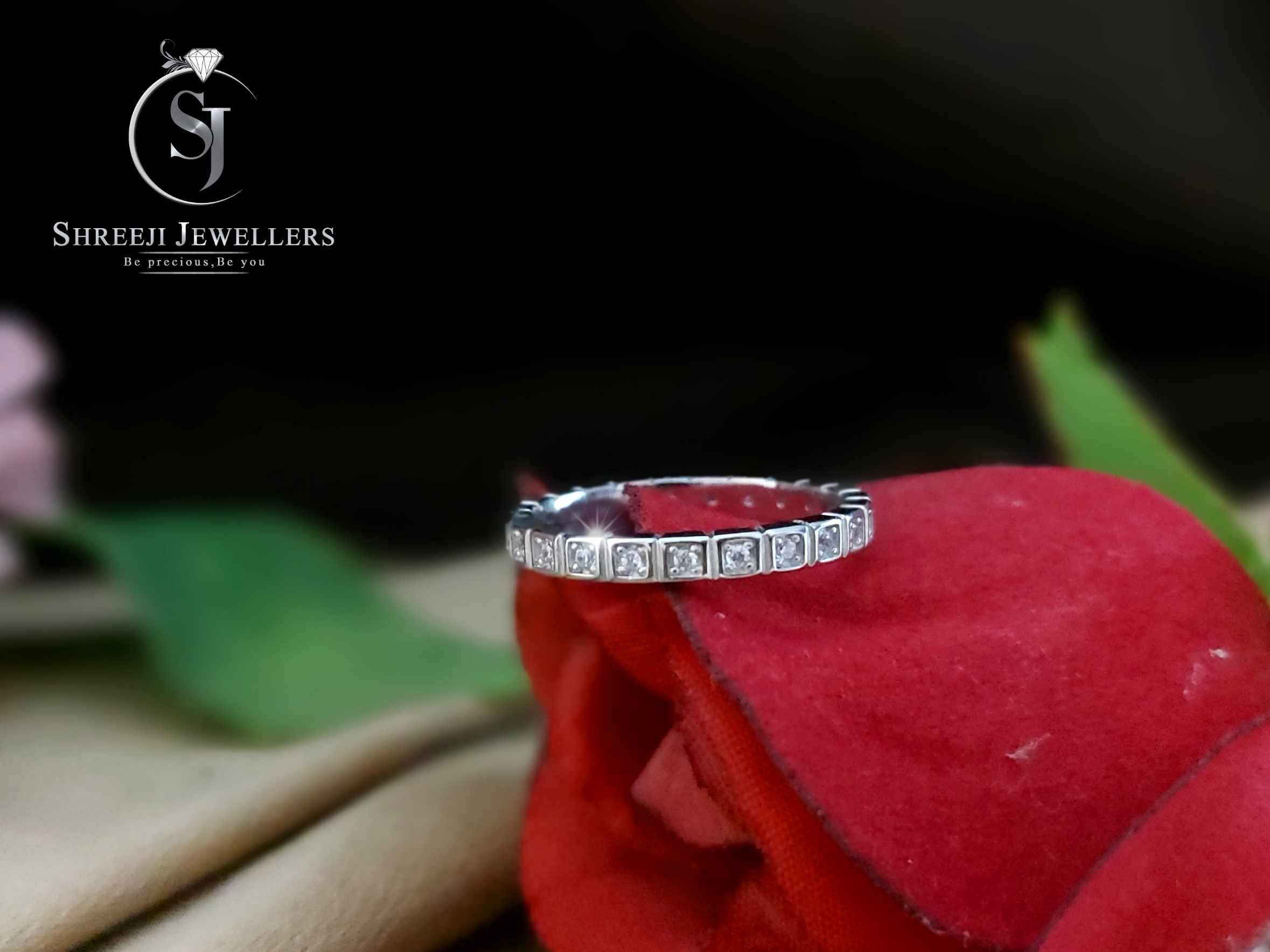 The Silver Ring: A Timeless Companion for the Modern Indian Woman | SHREEJI JEWELLERS