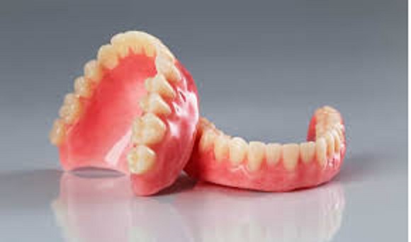 Restoring Smiles and Confidence: The Journey with Modern Dentures