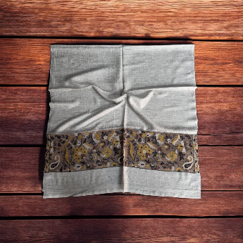 Grey Luxe Kani border stole-https://s3.ap-south-1.amazonaws.com/prod-media-vyaparify-com/vcards/products/105825/product_1735200723.png Image