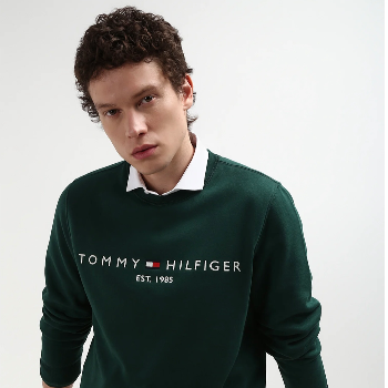 Tommy Hilfiger sweatshirt-https://s3.ap-south-1.amazonaws.com/prod-media-vyaparify-com/vcards/products/127592/product_1738236178_679b61129ecae.png Image