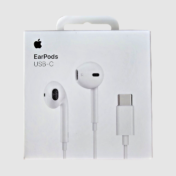 Apple original Earpods USB-C-https://s3.ap-south-1.amazonaws.com/prod-media-vyaparify-com/vcards/products/145118/product_1739976939_67b5f0eba73e7.png Image