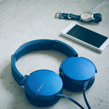 Sony MDR-XB550AP-https://s3.ap-south-1.amazonaws.com/prod-media-vyaparify-com/vcards/products/147070/product_1740138259_67b86713ce921.png Image