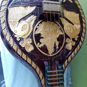  Saraswati Ekanda carving veena SUNDARAPANDIAN PANDIDURAI Thanjavur Veena, P Jagadeesan( Manufacturer ), 2691, South Main Street, Near Indian Bank, Thanjavur.