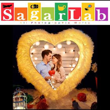 LED PILLOW-https://s3.ap-south-1.amazonaws.com/prod-media-vyaparify-com/vcards/products/155560/product_1741097864_67c70b8876234.png Image