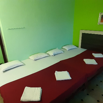 4 Bed A/C Room-https://s3.ap-south-1.amazonaws.com/prod-media-vyaparify-com/vcards/products/157535/product_1741326289_67ca87d185b7b.png Image