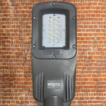 70W LED Skyline Plus Streetlight-https://s3.ap-south-1.amazonaws.com/prod-media-vyaparify-com/vcards/products/157672/product_1741332534_67caa036dc946.png Image