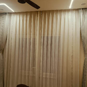 Curtains-https://s3.ap-south-1.amazonaws.com/prod-media-vyaparify-com/vcards/products/171197/product_1742649235_67deb793b247f.png Image