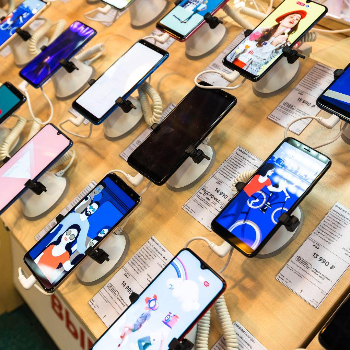 Economic Mobiles-https://s3.ap-south-1.amazonaws.com/prod-media-vyaparify-com/vcards/products/182871/product_1743999948_67f353cc804c9.png Image