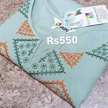 Kurti-https://s3.ap-south-1.amazonaws.com/prod-media-vyaparify-com/vcards/products/189526/product_1744781198_67ff3f8ebca02.png Image