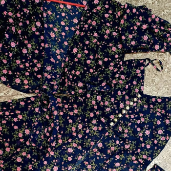 Co-Ord set with shrug-https://s3.ap-south-1.amazonaws.com/prod-media-vyaparify-com/vcards/products/189548/product_1744781916_67ff425c15f33.png Image