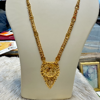 Antique Gold Temple-Inspired Pendant Necklace with Coin Detailing-https://s3.ap-south-1.amazonaws.com/prod-media-vyaparify-com/vcards/products/195796/product_1745416272_6808f0507e902.png Image
