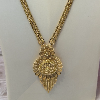 Elegant Floral Drop Gold-Tone Necklace & Earring Set-https://s3.ap-south-1.amazonaws.com/prod-media-vyaparify-com/vcards/products/197194/product_1745503833_680a46594fb4f.png Image