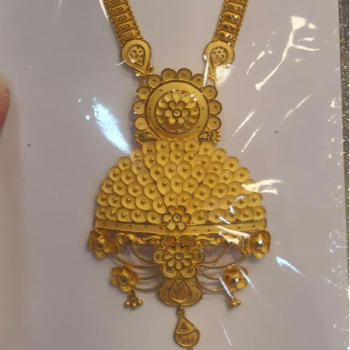 Short and long Gold Necklaces-https://s3.ap-south-1.amazonaws.com/prod-media-vyaparify-com/vcards/products/204832/product_1746086601_68132ac948eae.png Image