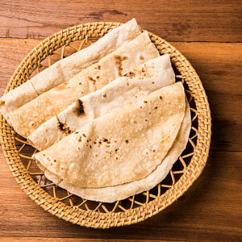 Roti / Naan-https://s3.ap-south-1.amazonaws.com/prod-media-vyaparify-com/vcards/products/206215/product_1746156492_68143bcc70493.png Image