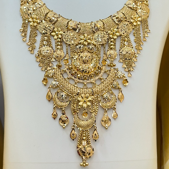 Regal Heritage Bridal Gold Haar-https://s3.ap-south-1.amazonaws.com/prod-media-vyaparify-com/vcards/products/207958/product_1746181204_68149c54dec5a.png Image