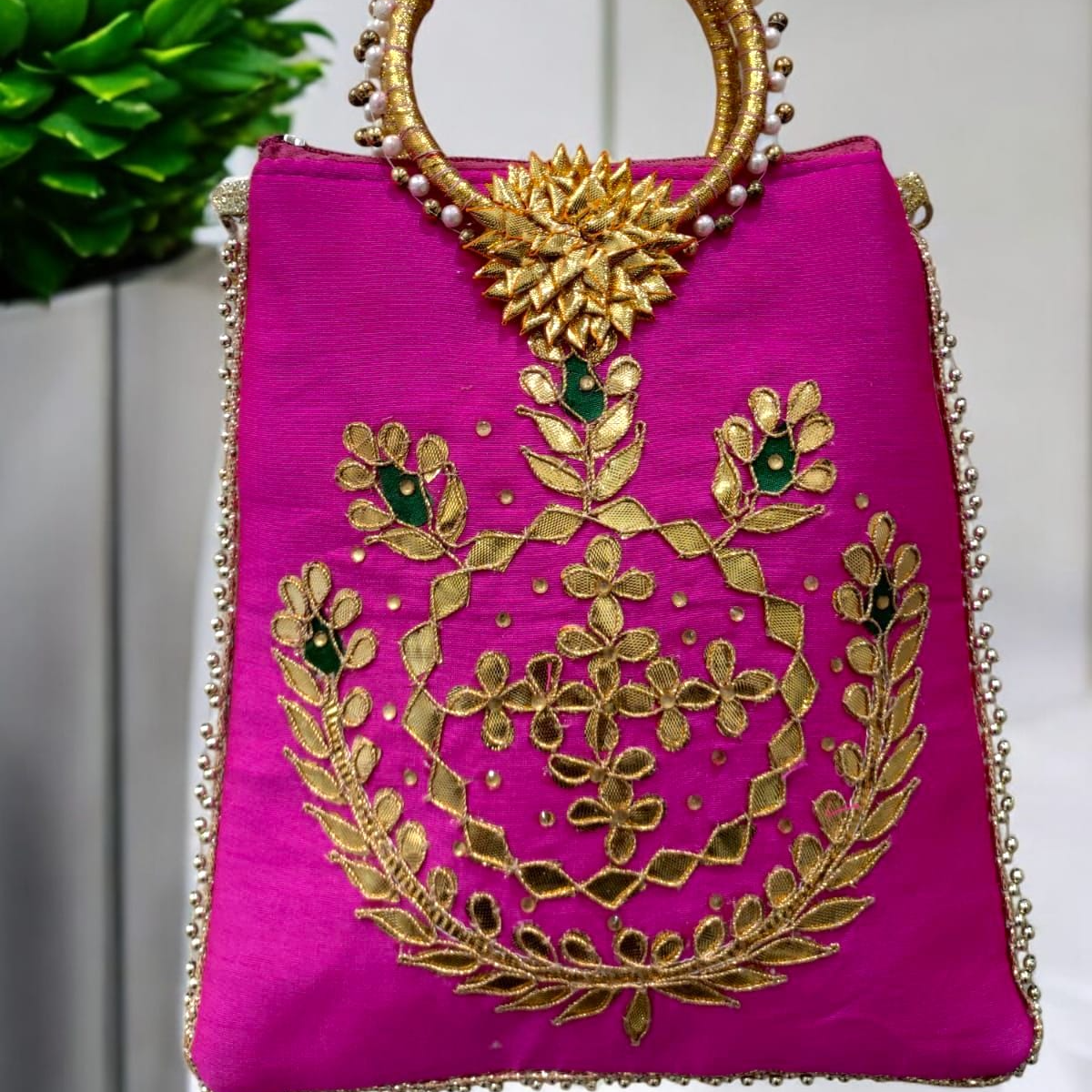 Women Wristlet Handbag-https://s3.ap-south-1.amazonaws.com/prod-media-vyaparify-com/vcards/products/222941/product_1746879879_681f4587229ba.png Image
