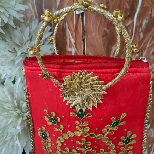 Women Wristlet Handbag-https://s3.ap-south-1.amazonaws.com/prod-media-vyaparify-com/vcards/products/222943/product_1746879879_681f45873b369.png Image