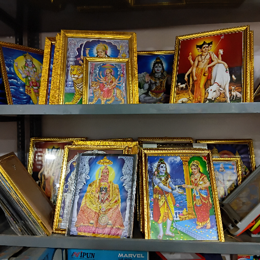 फोटो फ्रेमस-https://s3.ap-south-1.amazonaws.com/prod-media-vyaparify-com/vcards/products/264409/product_1748533232_68387ff0308a0.png Image