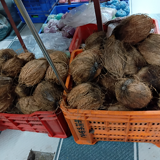 टोपली-https://s3.ap-south-1.amazonaws.com/prod-media-vyaparify-com/vcards/products/264418/product_1748533535_6838811f25082.png Image