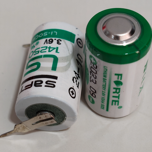  Er 14250 1/2 Aa size 3.6v lithium battery plain and tag type OHM ELECTRONIX 795A Edayar Street, Coimbatore, Tamil Nadu, 641001