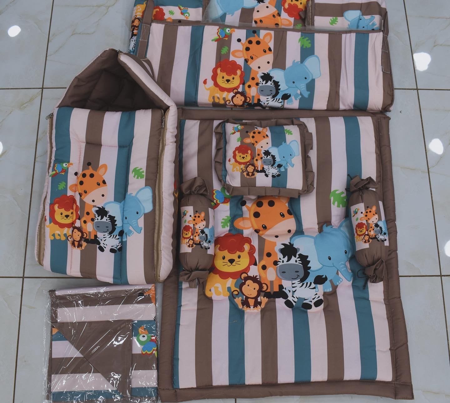  4-Piece Newborn Sleeping Set with Animal Print BF MALL 44/45 Krishna Vihar Soc, Near. Krishna Vidhyalaya School Gopal Chowk Road, Nikol, Ahmedabad