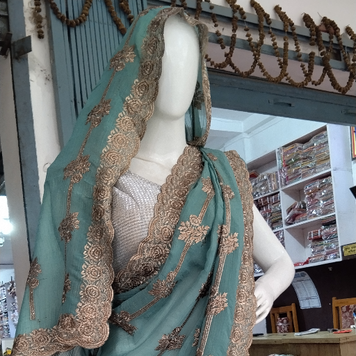  Silk saree SHIVSHAKTI ENTERPRISES Soni Complex, Patna Chauraha, Barhalganj, Gorakhpur.