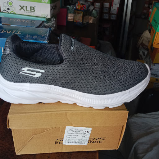  Skechers shoe SALASAR SHOE COMPANY Kaithal, Haryana, RAILWAY GATE  CHANDANA ROAD NEAR  NEW INDIA TRANSPORT KAITHAL KAITHAL 136027