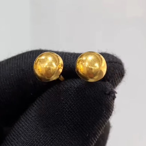  Gold earrings GAGAN JEWELLERS MANDIR WALA BAZAROPPOSITE JARNAILSINGH AND SONS JEWELLERS SULTANWIND ROAD
