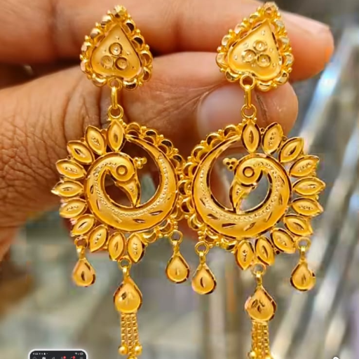 Gold earring-https://s3.ap-south-1.amazonaws.com/prod-media-vyaparify-com/vcards/products/405176/product_1762606443_690f3d6b0ddbe.png Image