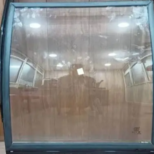 E-RICKSHAW GLASS-https://s3.ap-south-1.amazonaws.com/prod-media-vyaparify-com/vcards/products/407803/product_1762926934_6914215669e2a.png Image