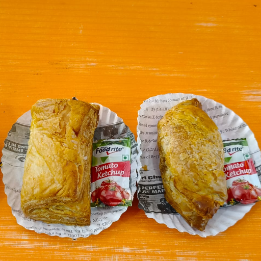  Chicken puff 30 Veg puff 20 Egg puff 20 Full egg puff 25 SLR BANGLORE BAKERY 20 74 A NAWABPET ROAD KONDURGU  LANDMARK Dhanalakshmi Juylri Opposite