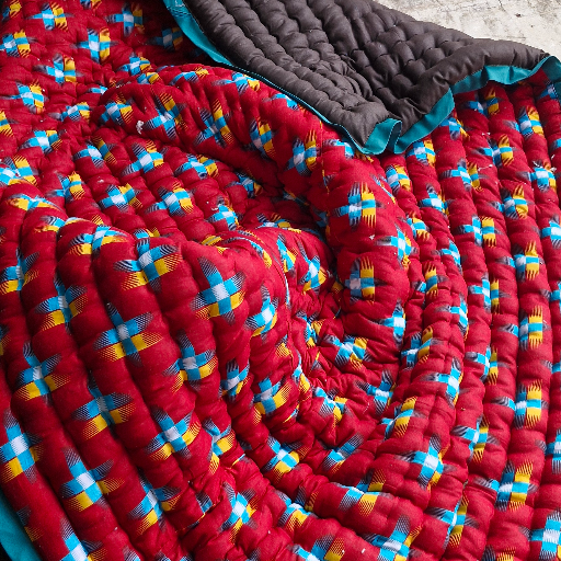 Rajai 90/100 cotton-https://s3.ap-south-1.amazonaws.com/prod-media-vyaparify-com/vcards/products/426241/product_1764001869_6924884d294b5.png Image