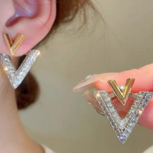 Double V Silver & Gold Colored-  Party wear-https://s3.ap-south-1.amazonaws.com/prod-media-vyaparify-com/vcards/products/434071/product_1764597701_692d9fc5b0224.png Image