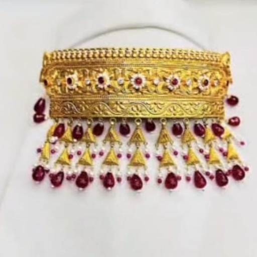 Gold necklace-https://s3.ap-south-1.amazonaws.com/prod-media-vyaparify-com/vcards/products/437883/product_1764765157_69302de5132a5.png Image