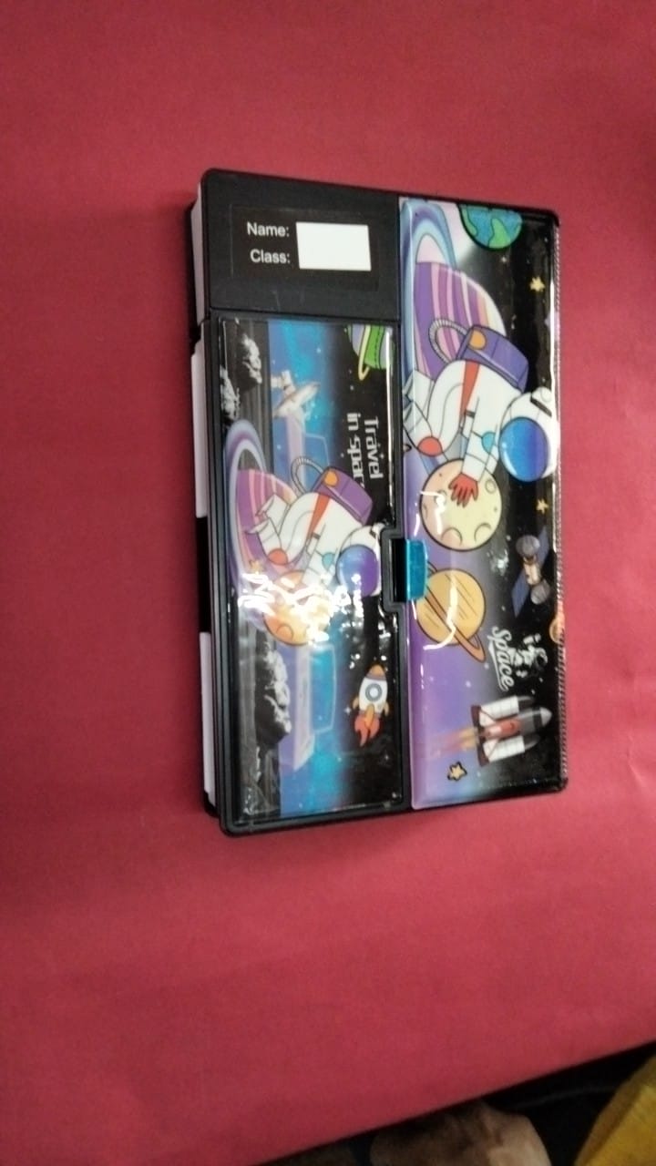 AAPESHWAR Plastic Astronot Jumbo Penil Box Pencil Box for Boys and Girls | Large Capacity Pencil-https://s3.ap-south-1.amazonaws.com/prod-media-vyaparify-com/vcards/products/48524/WhatsApp-Image-2024-06-18-at-3.07.59-PM-%281%29.jpeg Image