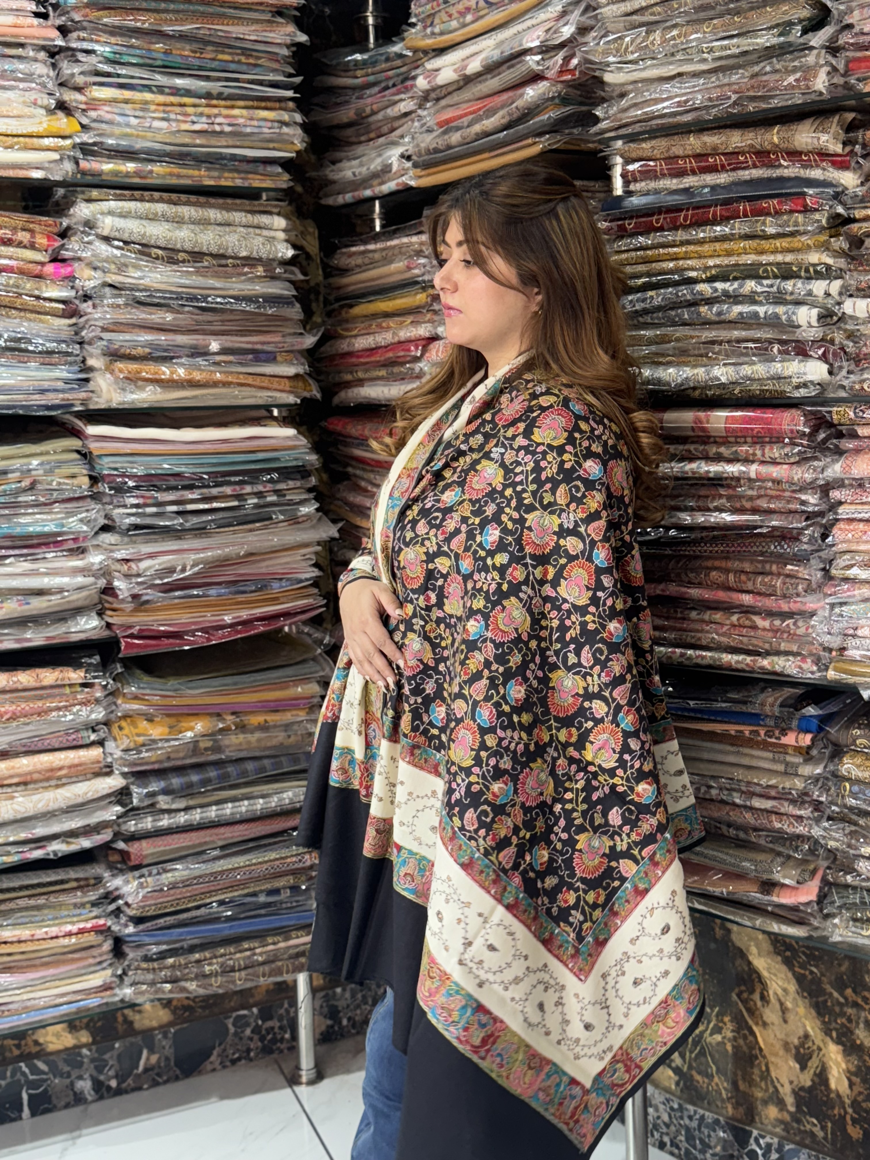 Hand Sozni Kalamkari shawl-https://s3.ap-south-1.amazonaws.com/prod-media-vyaparify-com/vcards/products/63520/IMG_2932.jpeg Image