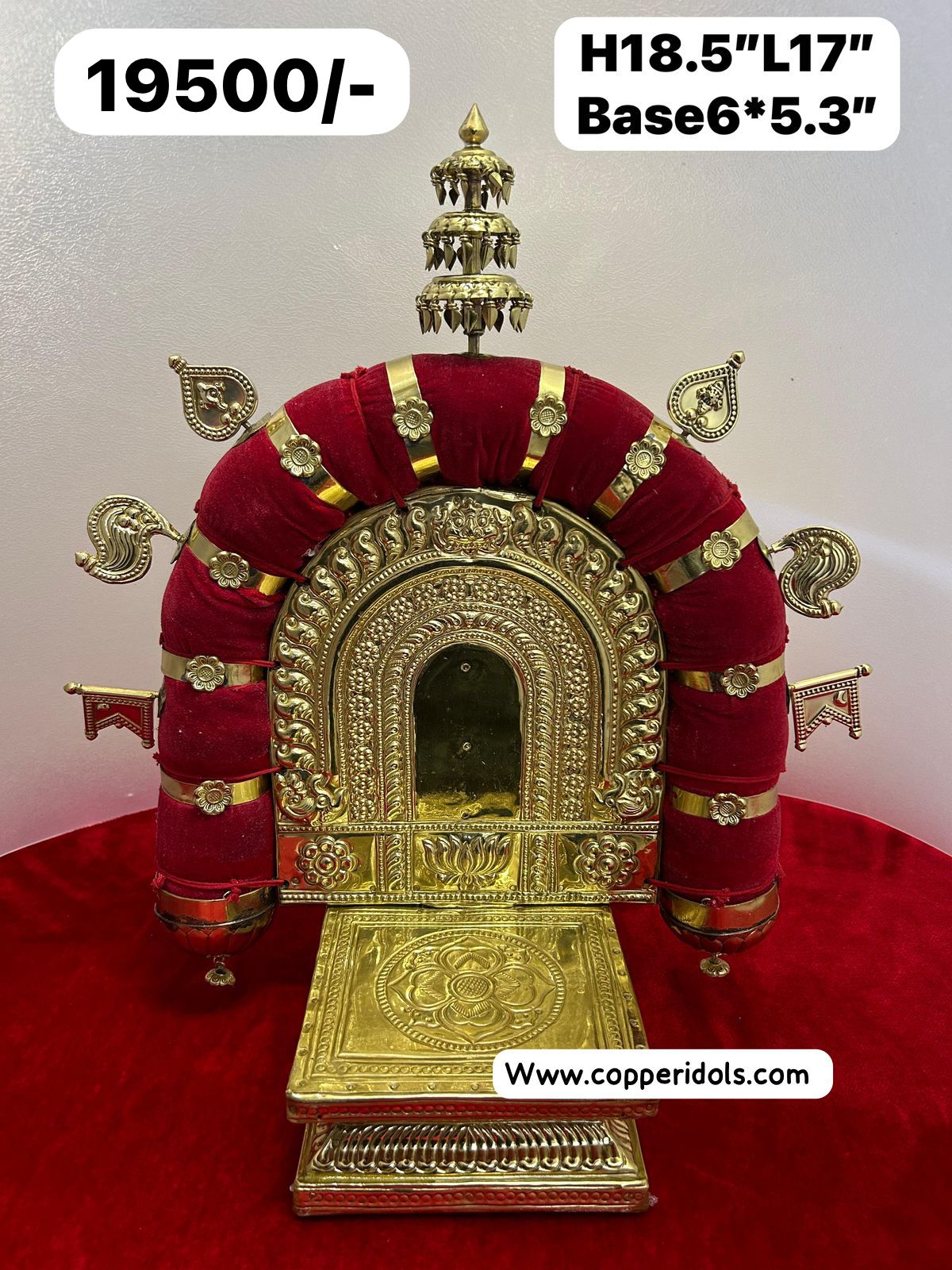 BRASS SHEET WITH VELVET MADE PEETA PRABHAVALI-https://s3.ap-south-1.amazonaws.com/prod-media-vyaparify-com/vcards/products/67276/a57d69df-6379-4fdc-8fca-ff9c4eac58e0.jpg Image