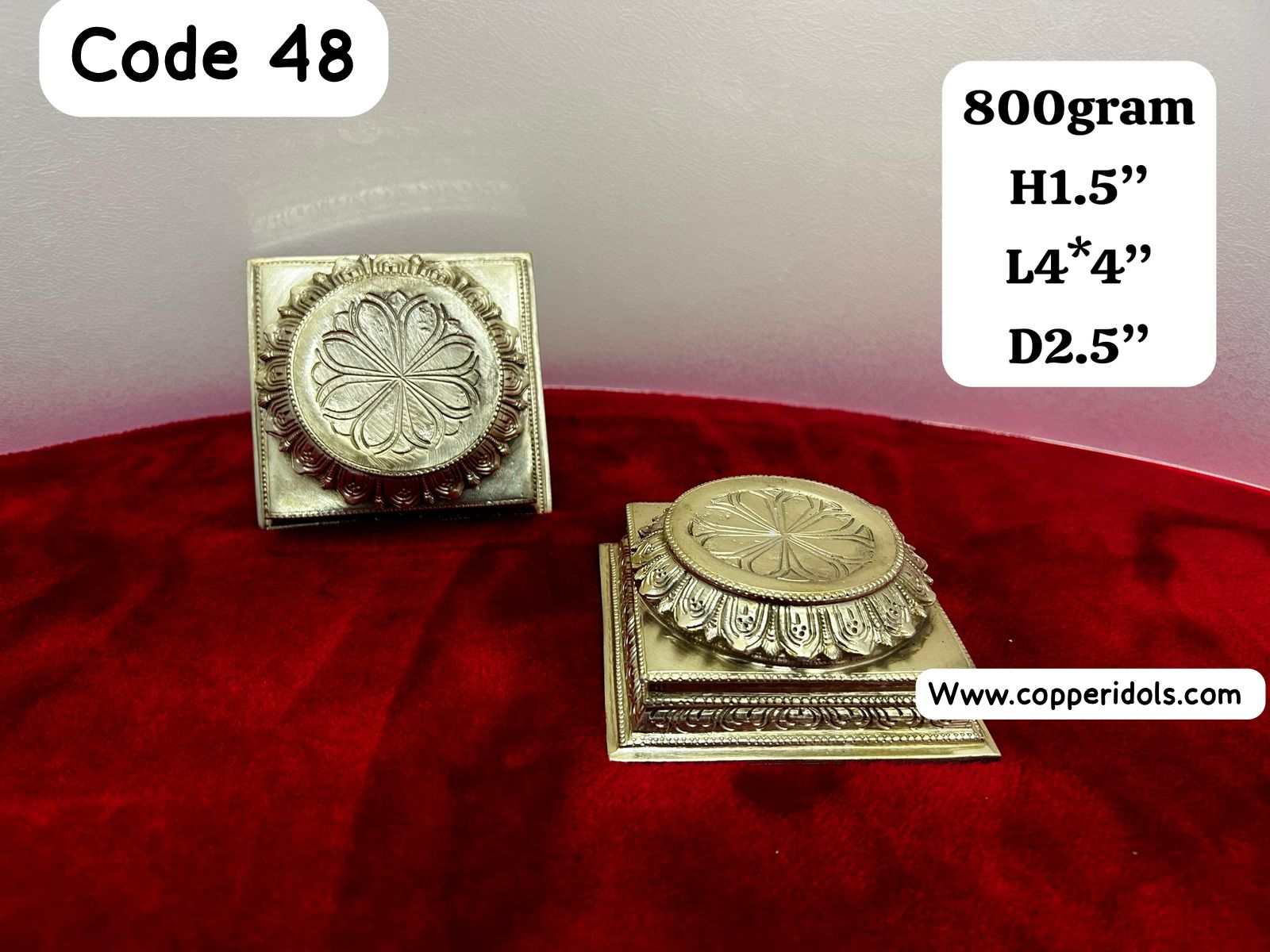 Panchaloha handcrafted peeta-https://s3.ap-south-1.amazonaws.com/prod-media-vyaparify-com/vcards/products/69347/2c2f07fc-6ec0-4f90-a71c-99606bdb589f.jpg Image