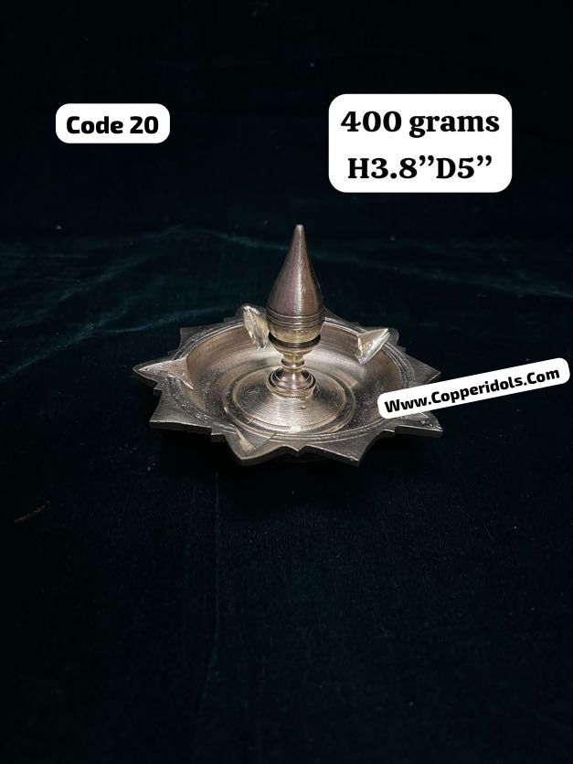 panchaloha handcrafted lamp-https://s3.ap-south-1.amazonaws.com/prod-media-vyaparify-com/vcards/products/69397/5e43155d-d56c-4171-830b-482620874327.jpg Image