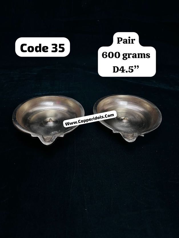 Panchaloha handcrafted lamps-https://s3.ap-south-1.amazonaws.com/prod-media-vyaparify-com/vcards/products/69401/e070daa3-7f3d-4022-9211-0551de88106b.jpg Image