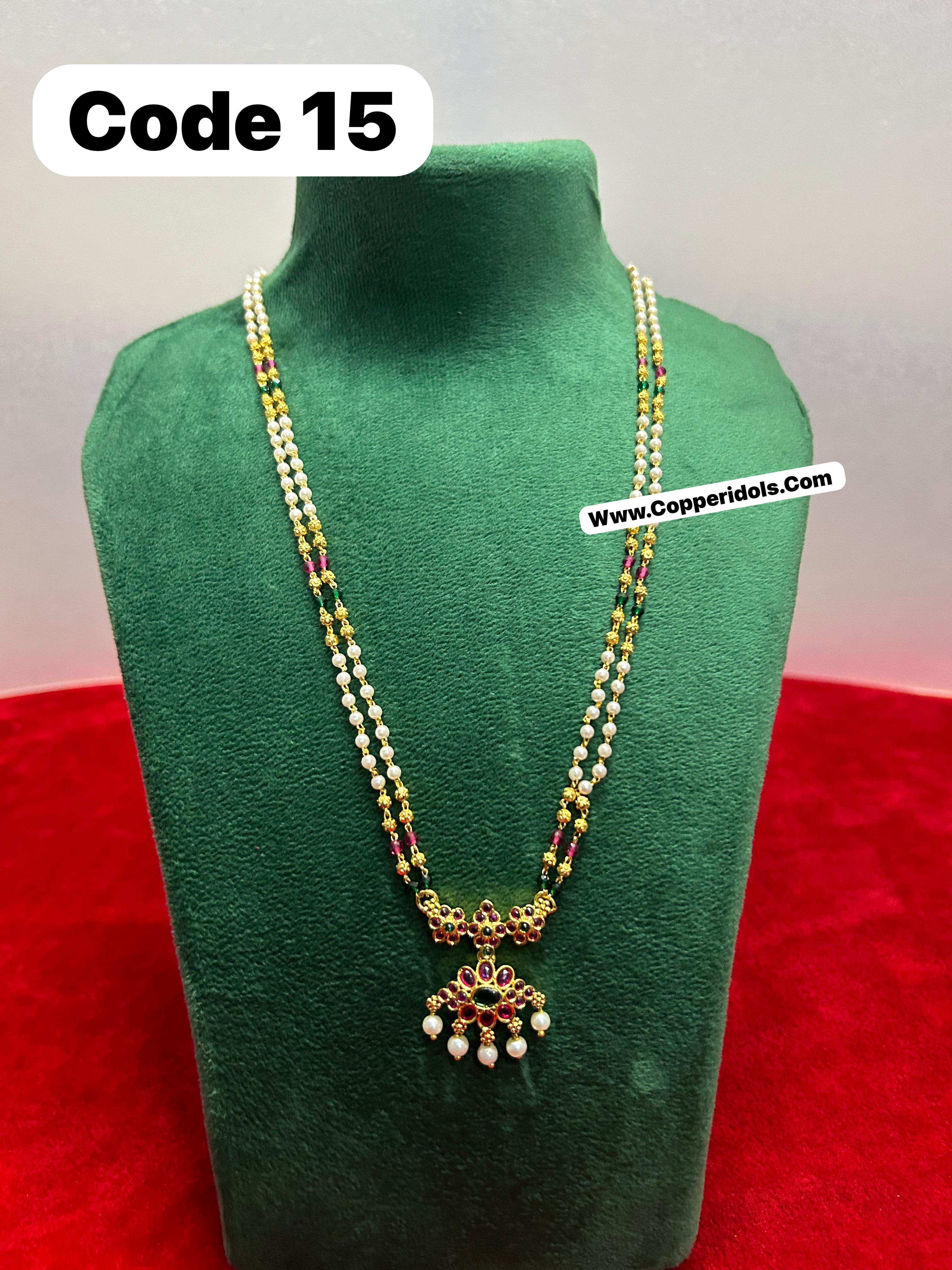 Panchaloha made gold polished necklace-https://s3.ap-south-1.amazonaws.com/prod-media-vyaparify-com/vcards/products/69681/0e148241-e0bf-41a2-a9f1-7b01a78ba0d3.jpg Image