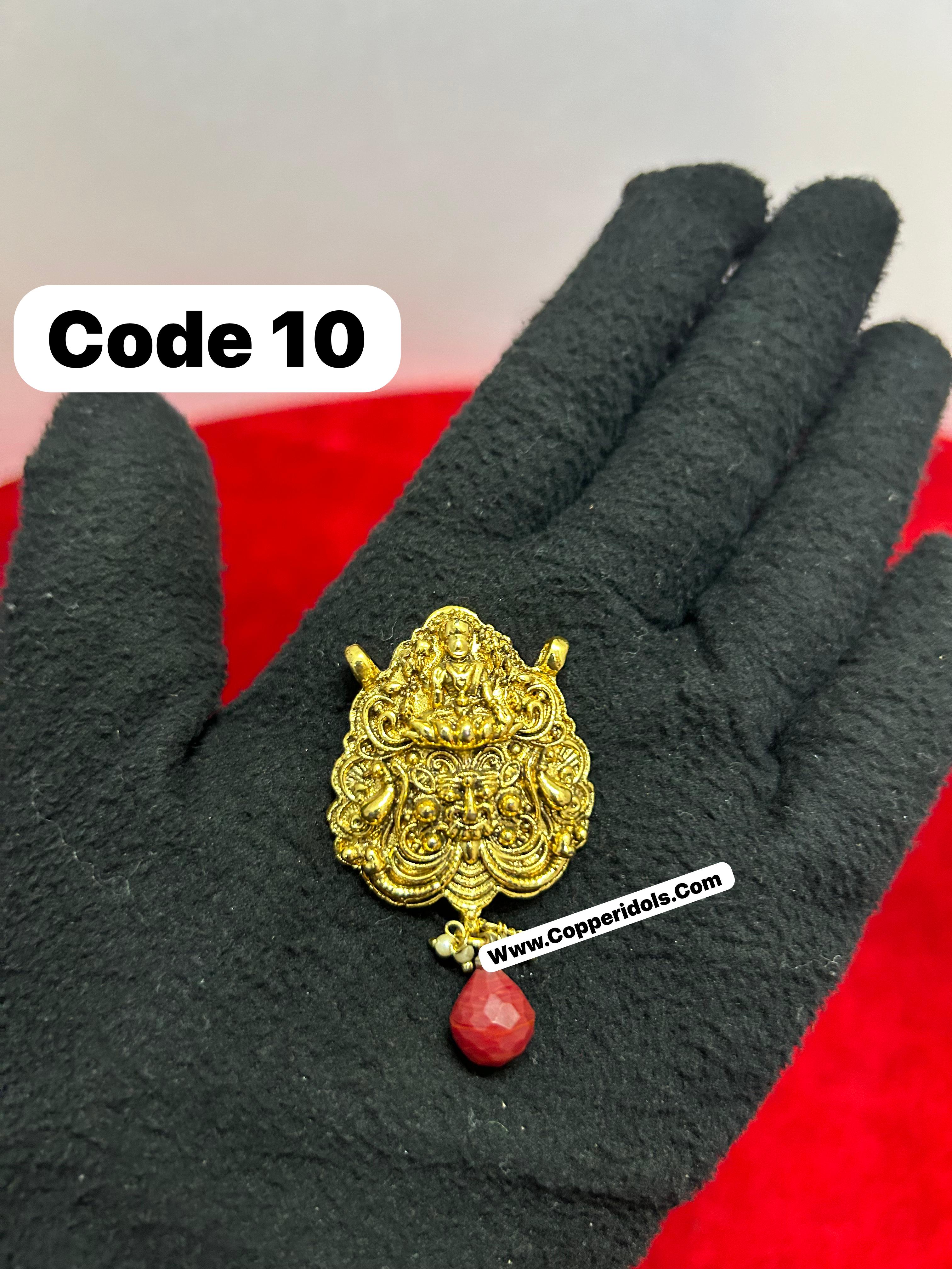 Panchaloha made lakshmi pendant-https://s3.ap-south-1.amazonaws.com/prod-media-vyaparify-com/vcards/products/69695/c6cfee73-95d1-427e-a31d-984835c60f3c.jpg Image