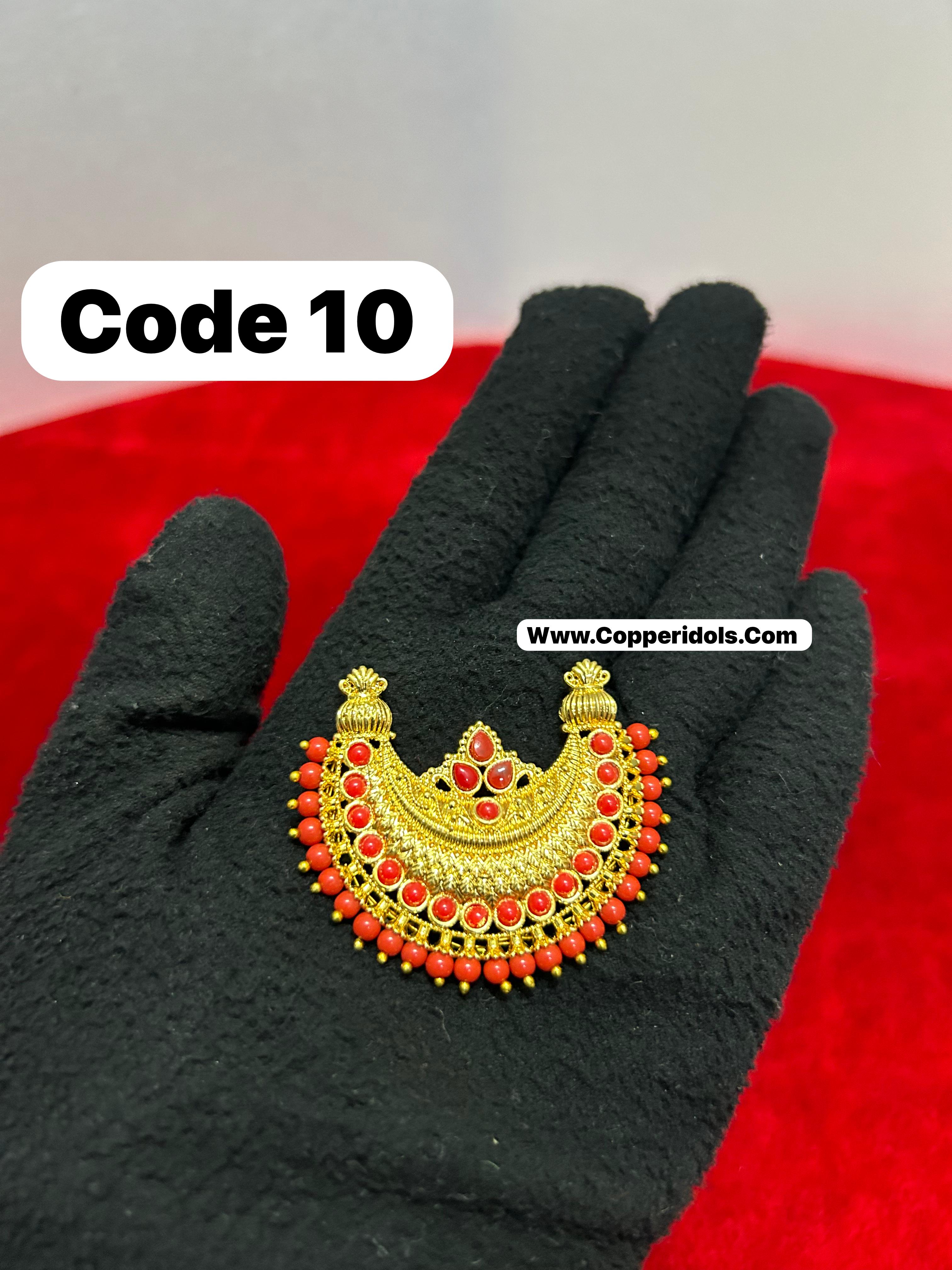 Panchaloha made gold polished pendant-https://s3.ap-south-1.amazonaws.com/prod-media-vyaparify-com/vcards/products/69709/76cd29de-bea6-469e-8b1a-99e6eff8dd86.jpg Image