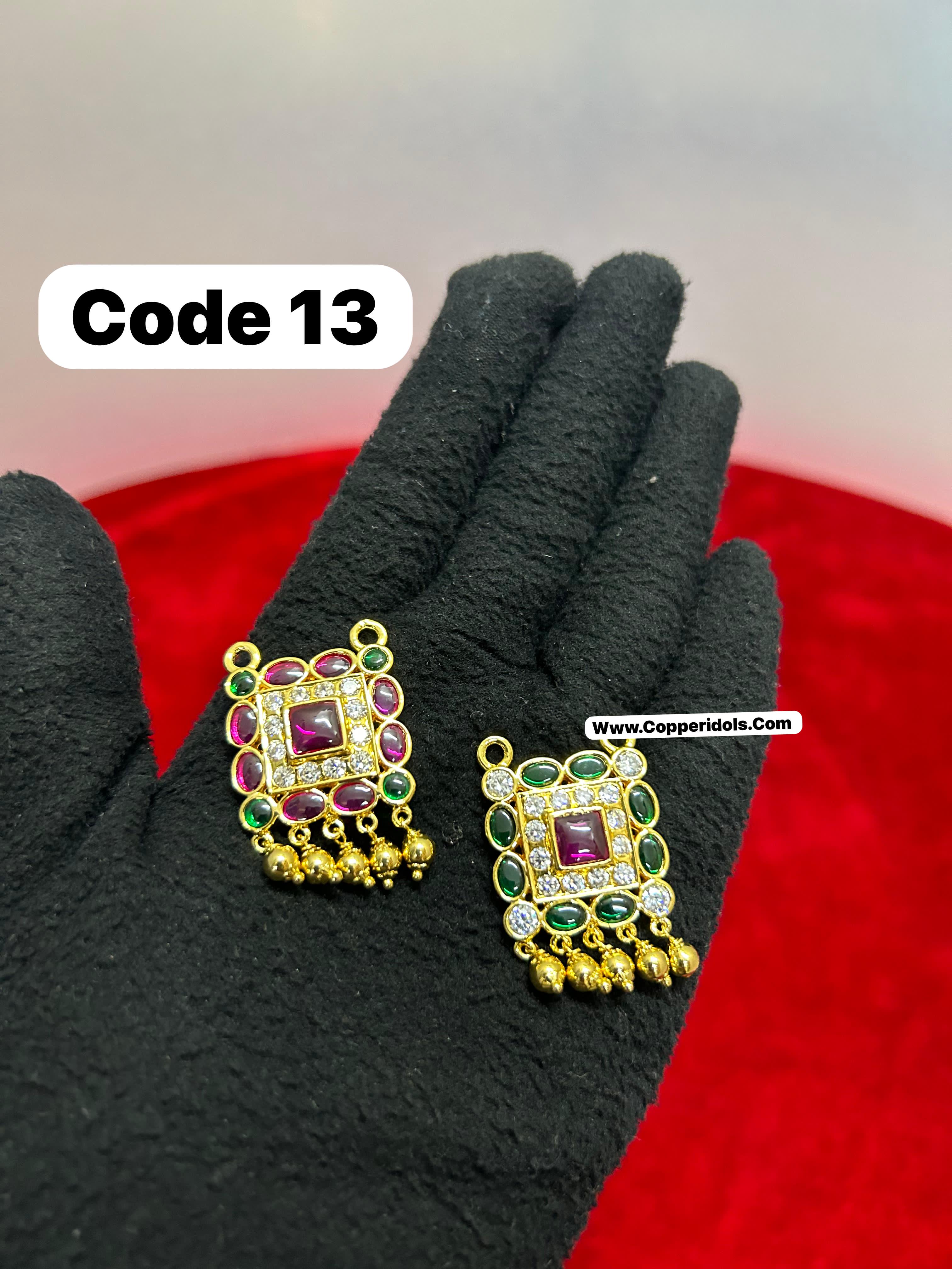 Presents panchaloha idol of gem studded pendant-https://s3.ap-south-1.amazonaws.com/prod-media-vyaparify-com/vcards/products/69715/ab307564-447f-462d-aa53-af3c2462467f.jpg Image