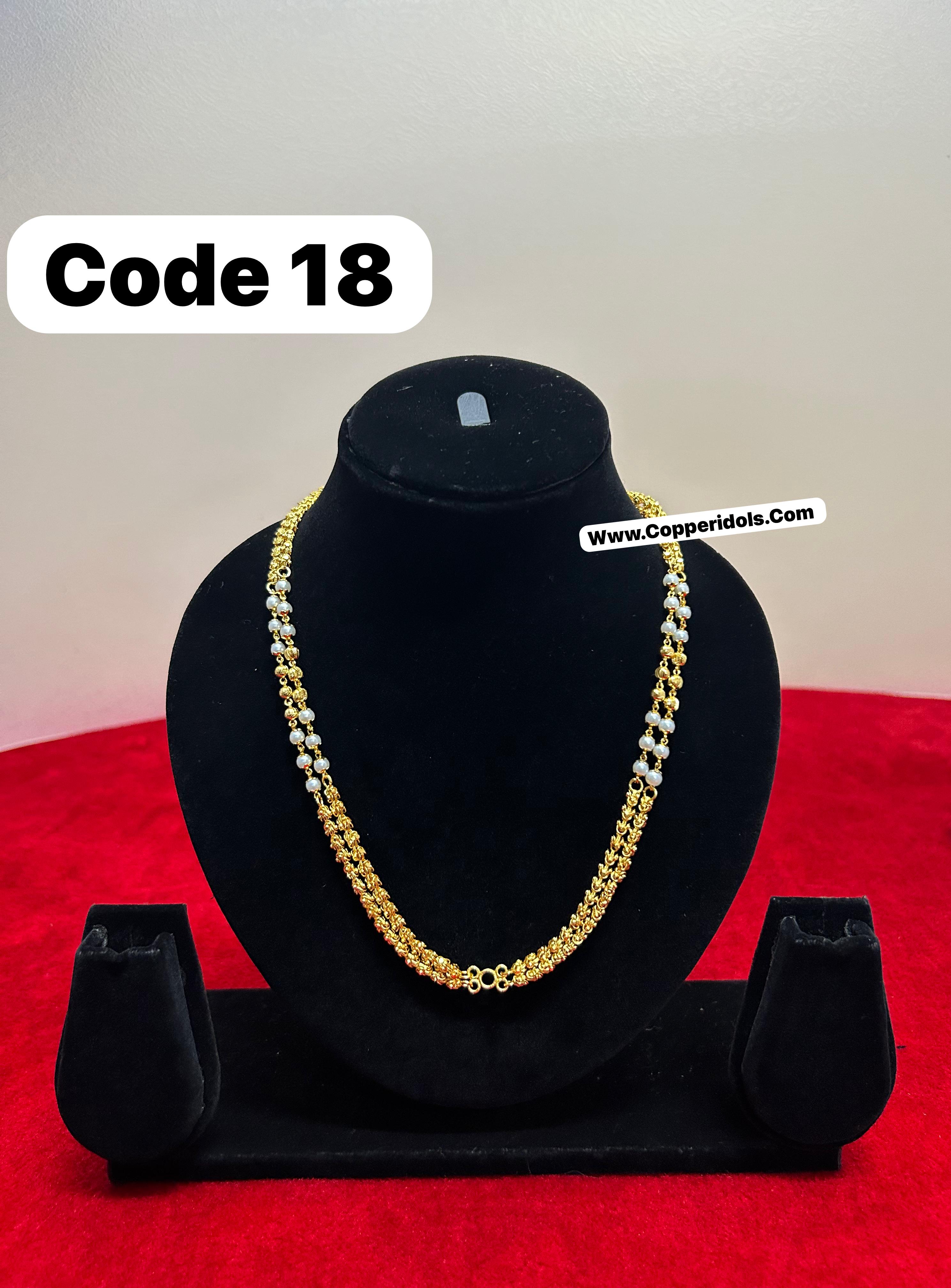 Panchaloha made gold polished necklace chain-https://s3.ap-south-1.amazonaws.com/prod-media-vyaparify-com/vcards/products/69741/796100ef-f10b-4817-8cb8-5eda7c72b159.jpg Image