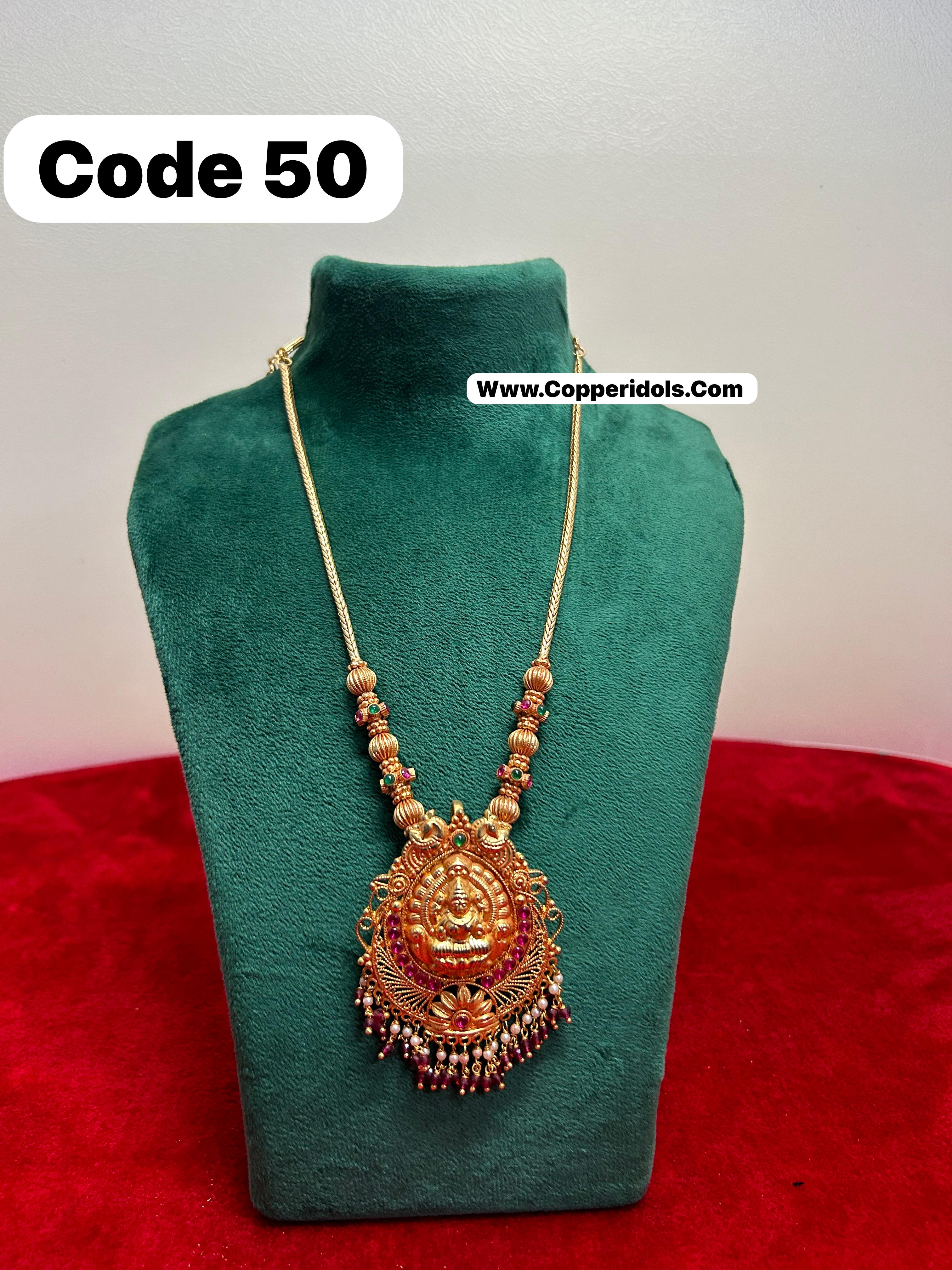 Panchaloha made gold polished necklace-https://s3.ap-south-1.amazonaws.com/prod-media-vyaparify-com/vcards/products/69745/0f3375d8-53df-4960-b75c-dfc00dc943a7.jpg Image